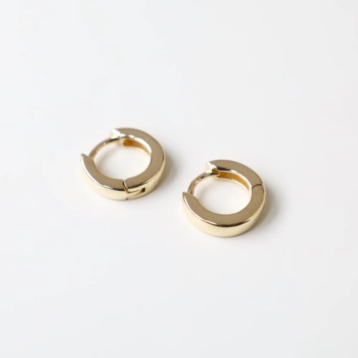 14k Small Hinged Hoop