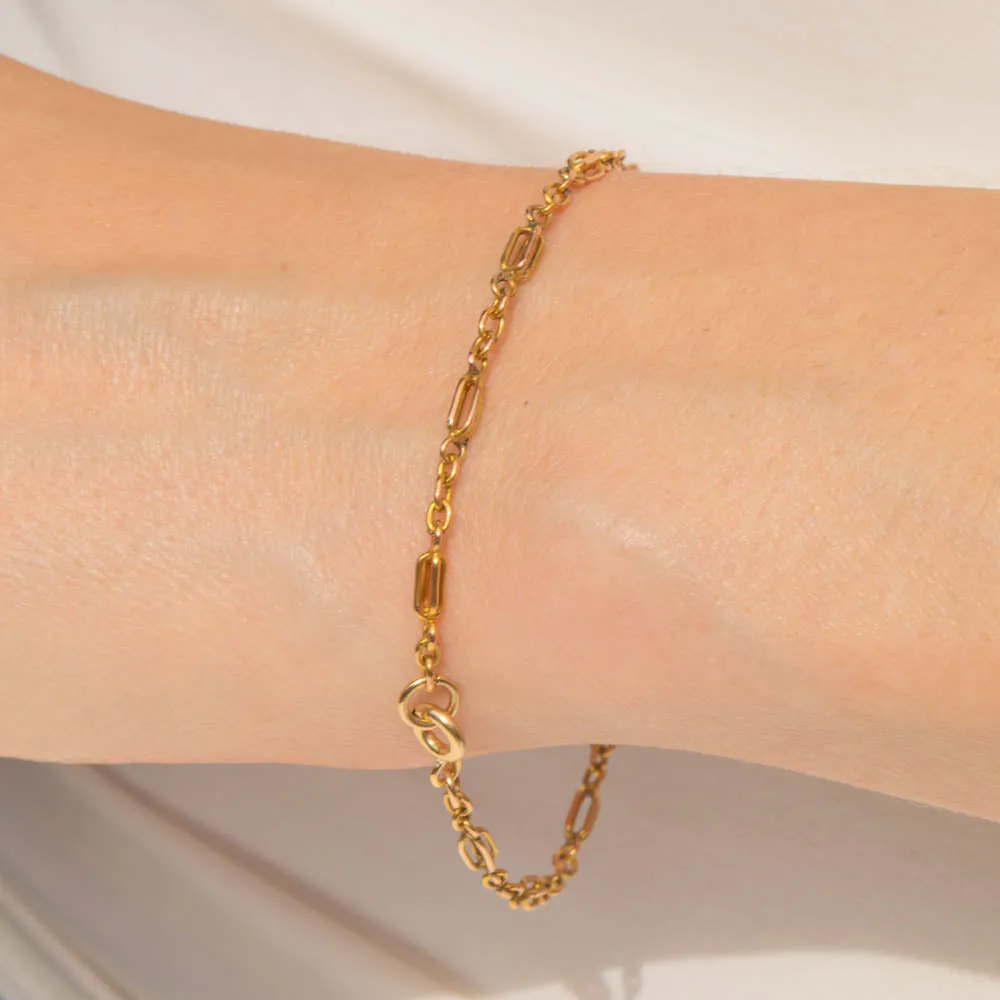 Antique 9ct Gold Fancy-Link Bracelet