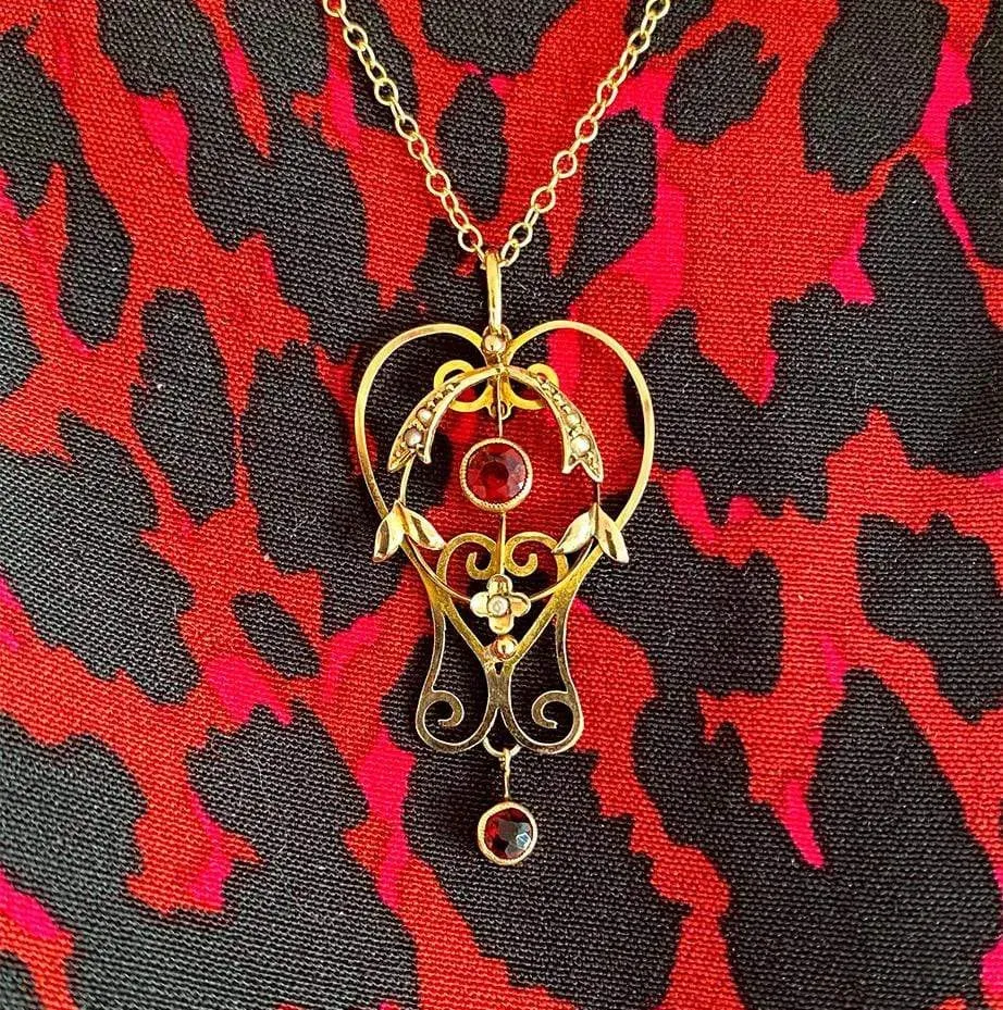 Antique Edwardian Garnet & Pearl 9ct Gold Pendant Necklace