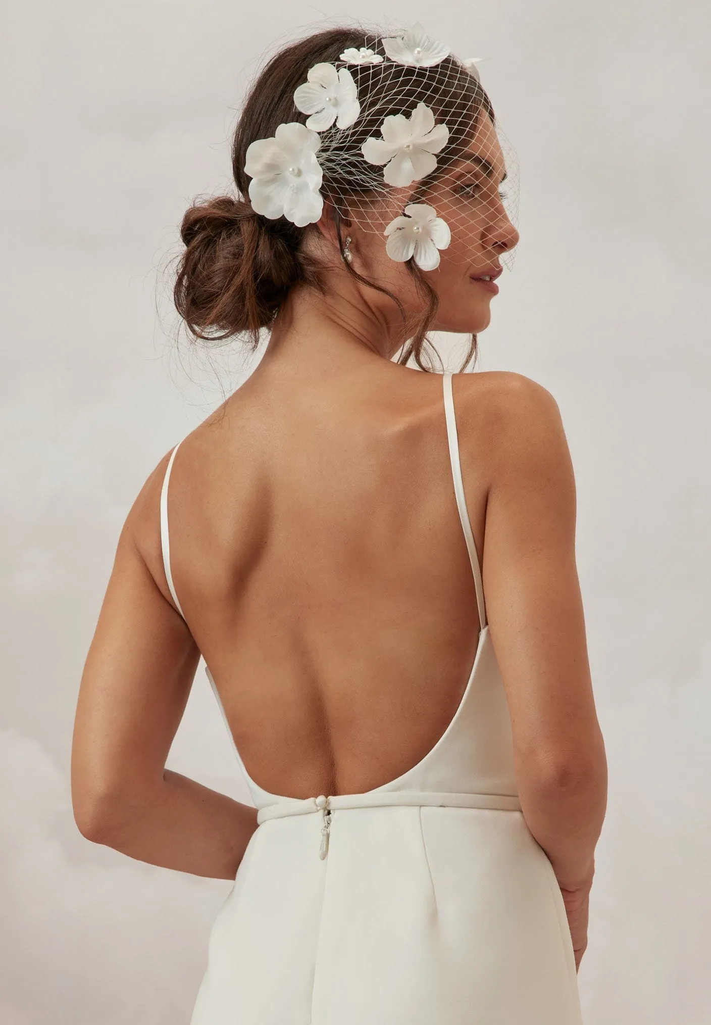 BARTLEY FASCINATOR