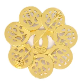 CHANEL 1995 Fretwork Paisley Brooch Gold 73726