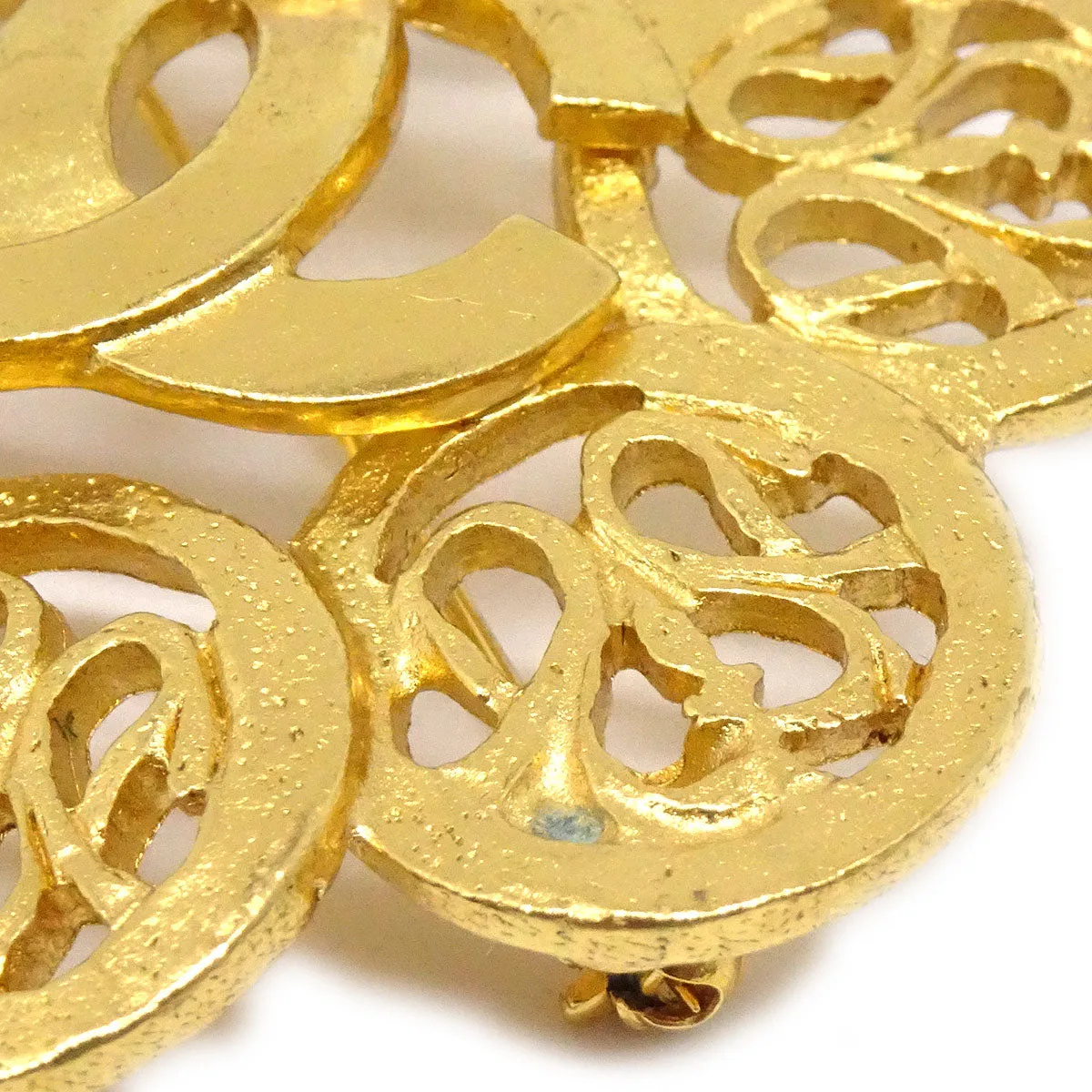 CHANEL 1995 Fretwork Paisley Brooch Gold 73726