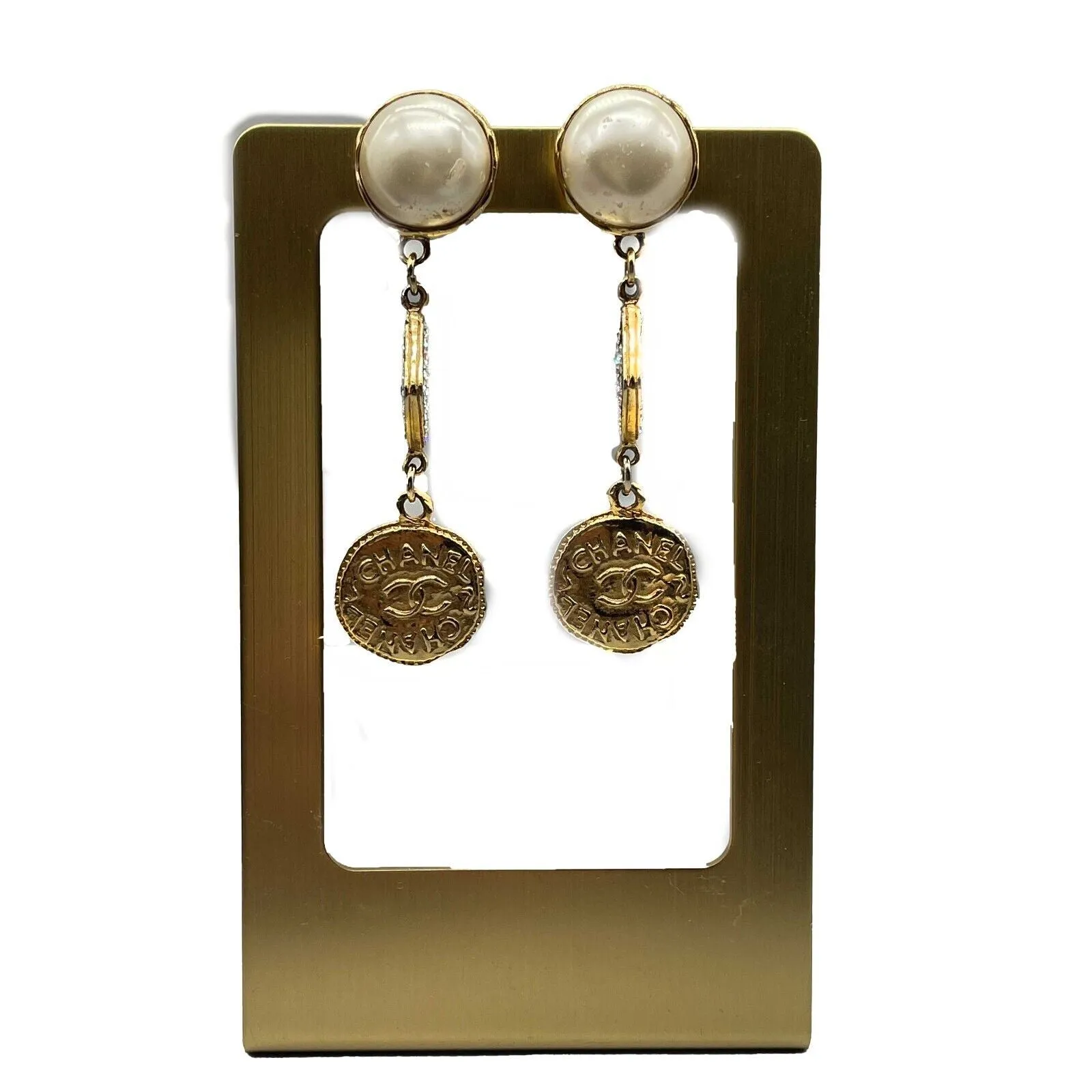 CHANEL - Vintage 1970s Faux Pearl Medallion CC 'CHANEL' Clip-On Earrings