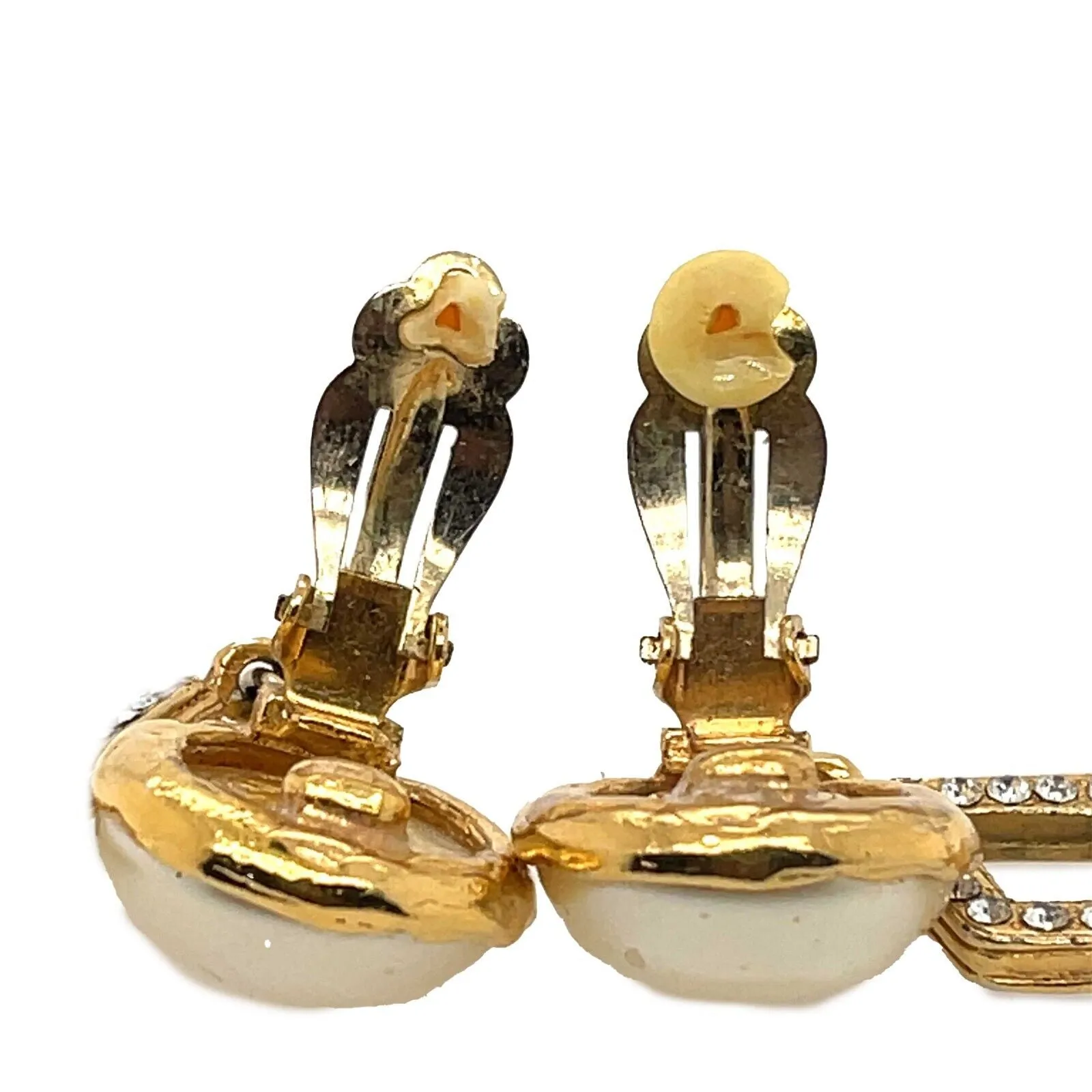CHANEL - Vintage 1970s Faux Pearl Medallion CC 'CHANEL' Clip-On Earrings