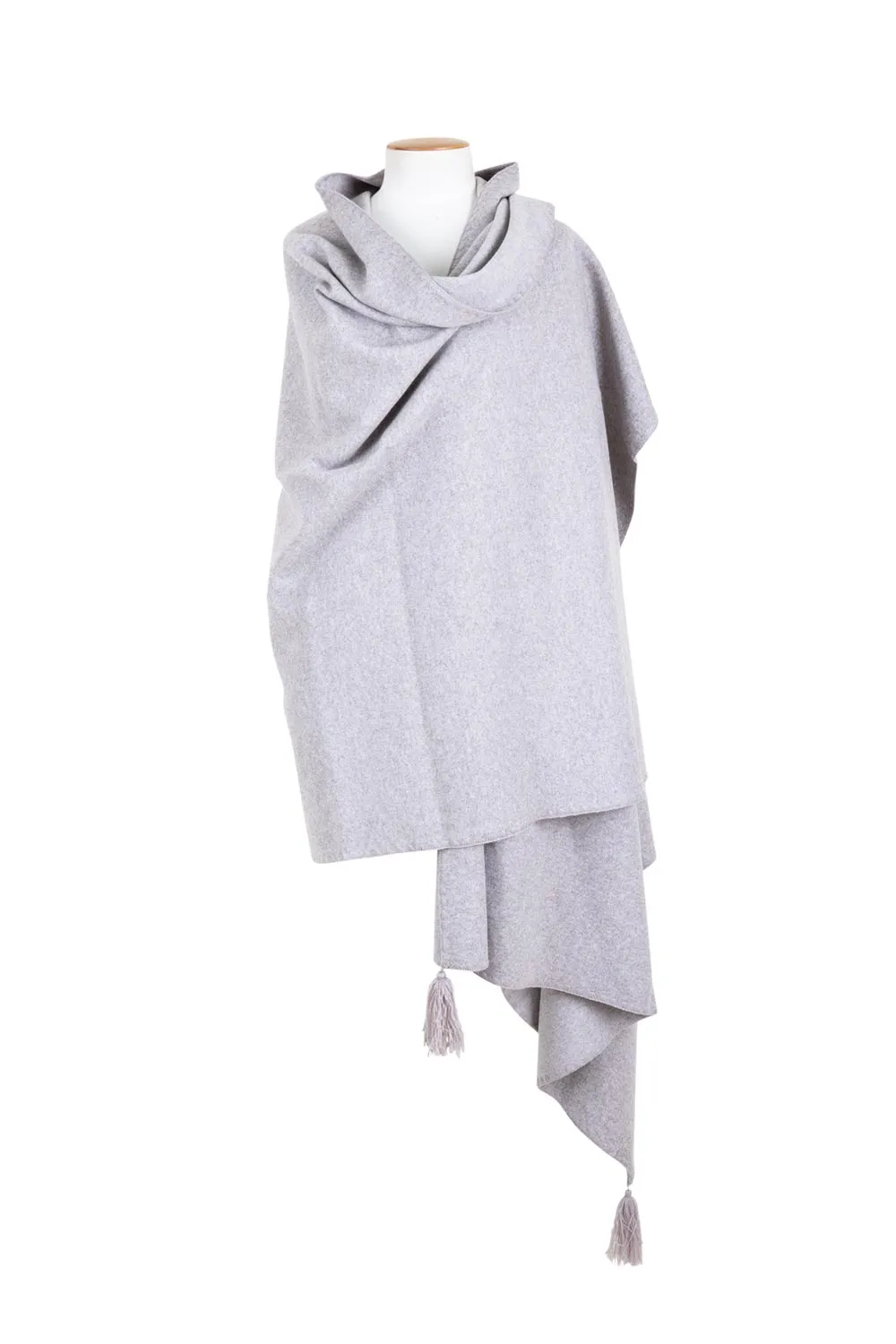 dref by d - DD0160 Geneva Throw