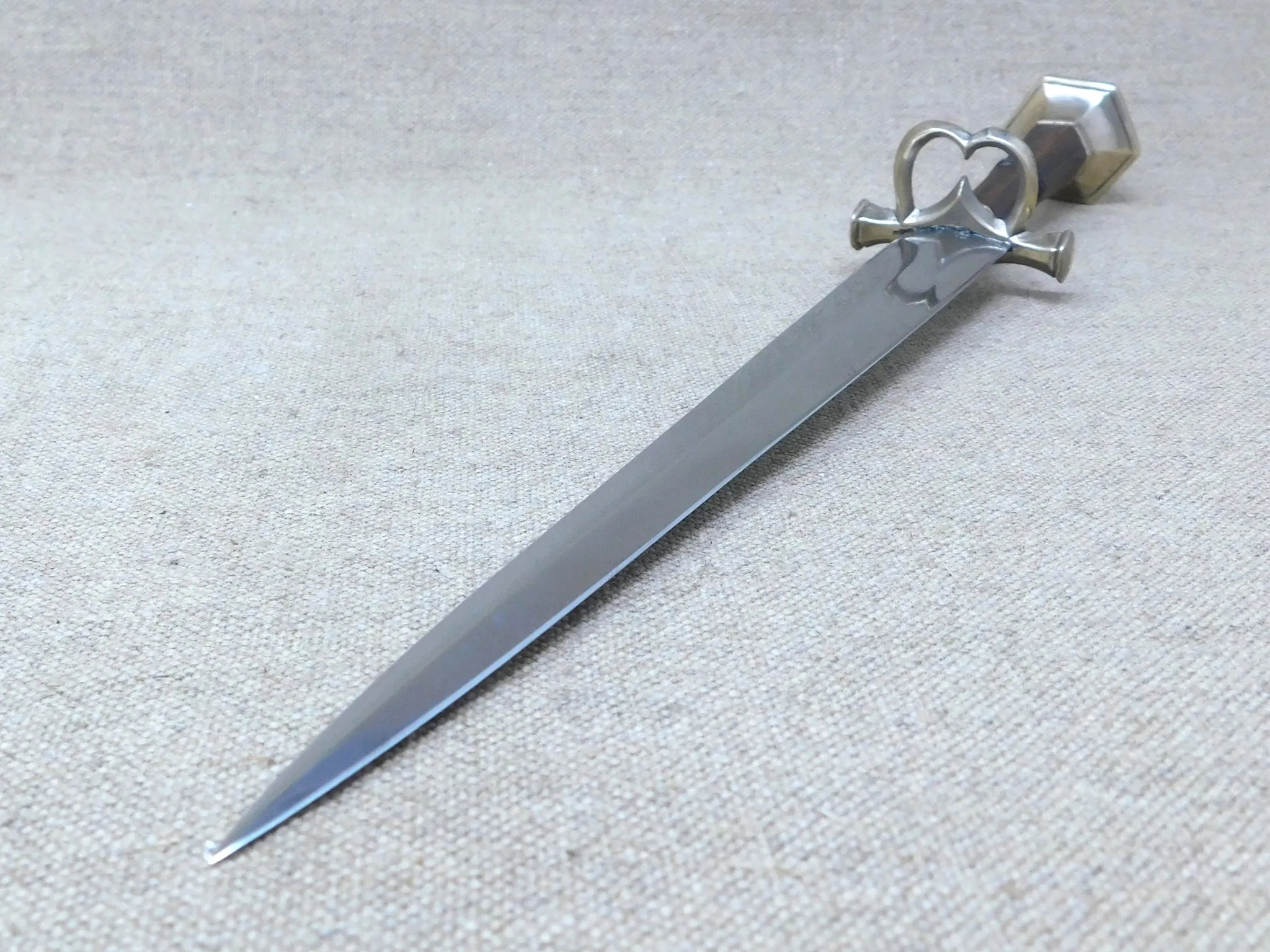 Early 16thC German Hexagonal Quillon Dagger