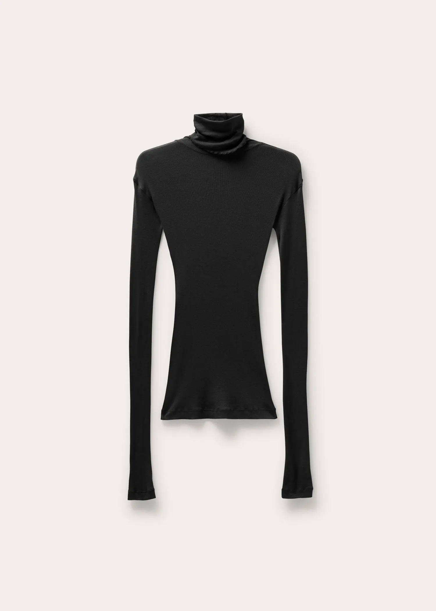Long-sleeve roller