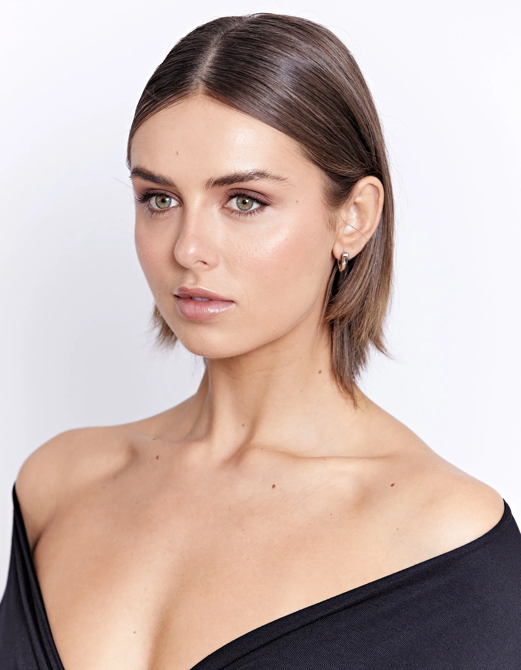 SMALL HEART HOOP SILVER