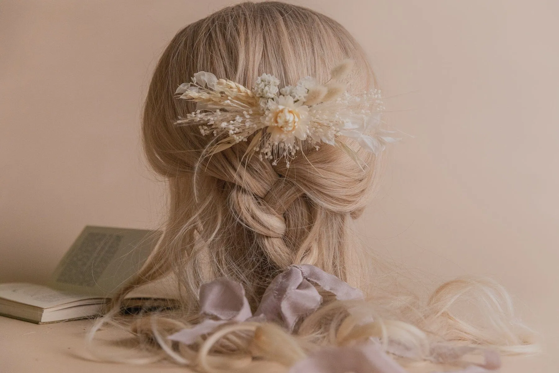 White Statice & Straw Flowers Hair Comb / Bridal Boho Wedding Comb